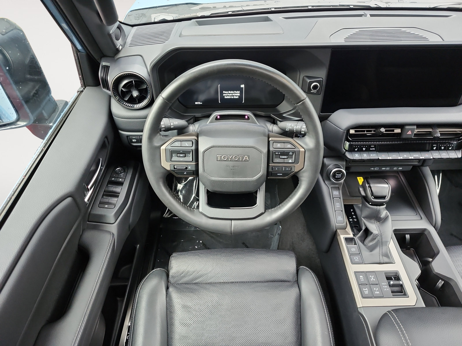 Used 2025 Toyota Land Cruiser w/ Premium Package AWD/4WD image 11