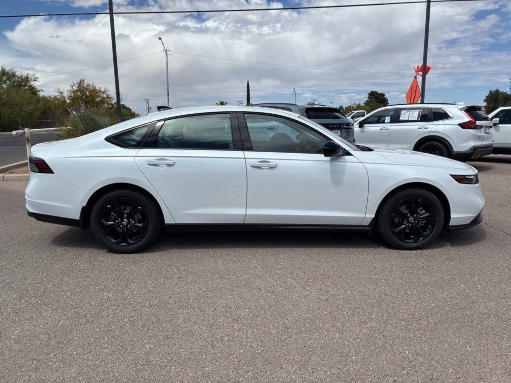 New 2025 Honda Accord SE image 6