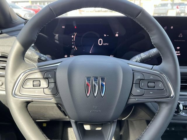 Used 2025 Buick Envista Preferred w/ Convenience I Package image 19