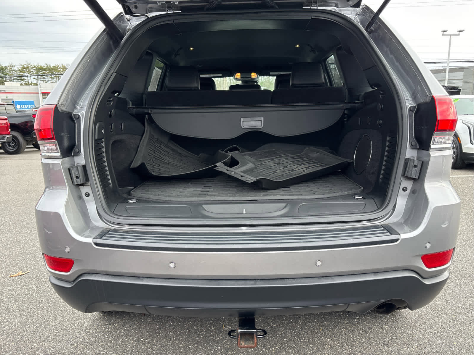 Used 2020 Jeep Grand Cherokee Laredo w/ Quick Order Package 2BN North image 28
