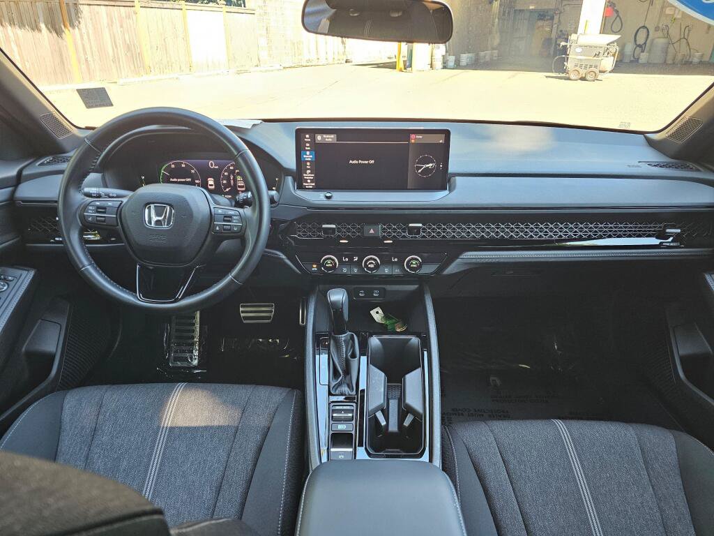 Used 2023 Honda Accord Sport image 22
