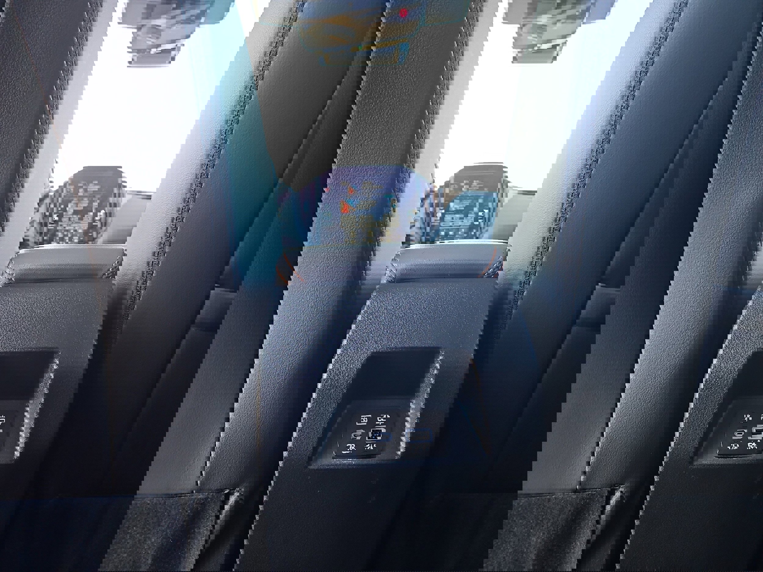 Certified 2025 Subaru Crosstrek 2.5i Limited w/ Popular Package #3A image 19