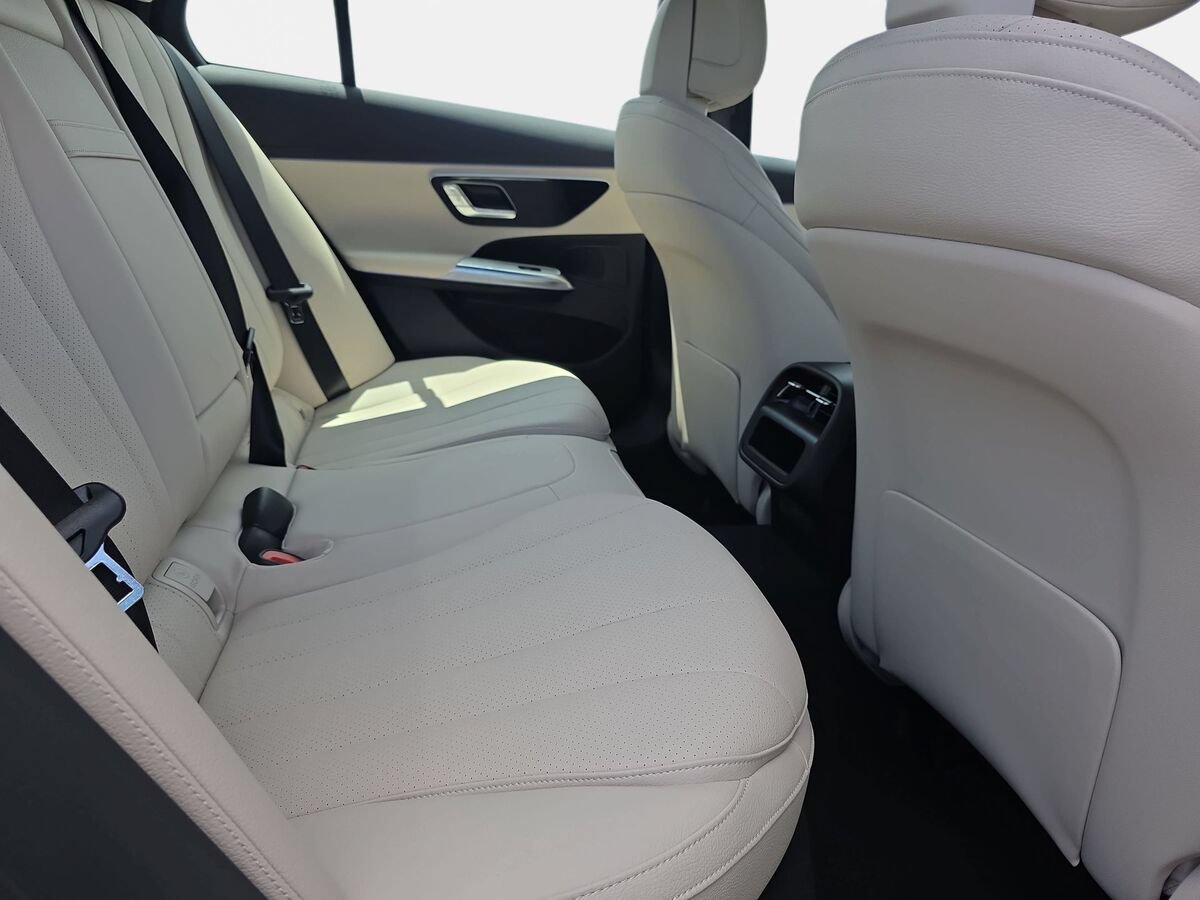 New 2026 Mercedes-Benz E 350 Sedan image 11