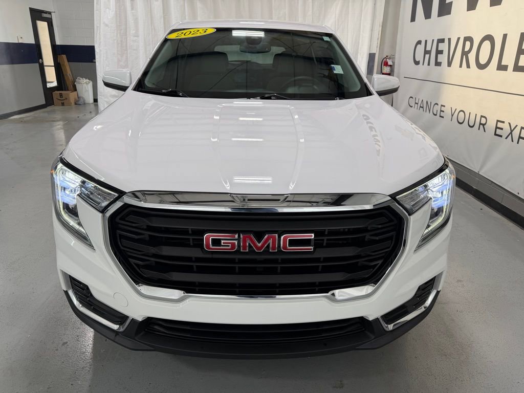 Used 2023 GMC Terrain SLE FWD image 37