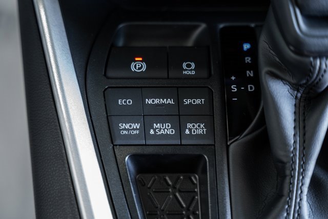 New 2025 Toyota RAV4 XLE image 25