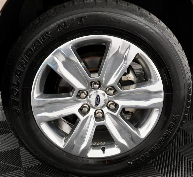 Used 2014 Ford F150 King Ranch w/ King Ranch Luxury Package image 3