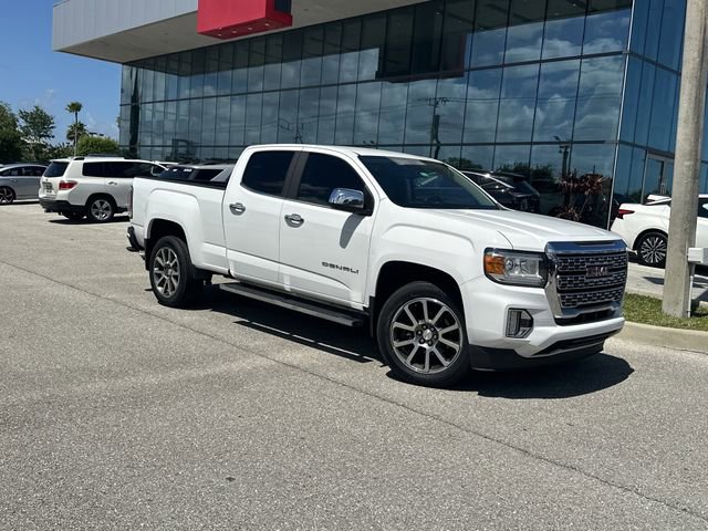 Used 2021 GMC Canyon Denali image 2