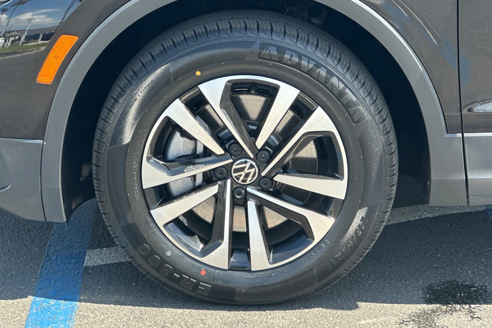 Certified 2023 Volkswagen Tiguan S image 27