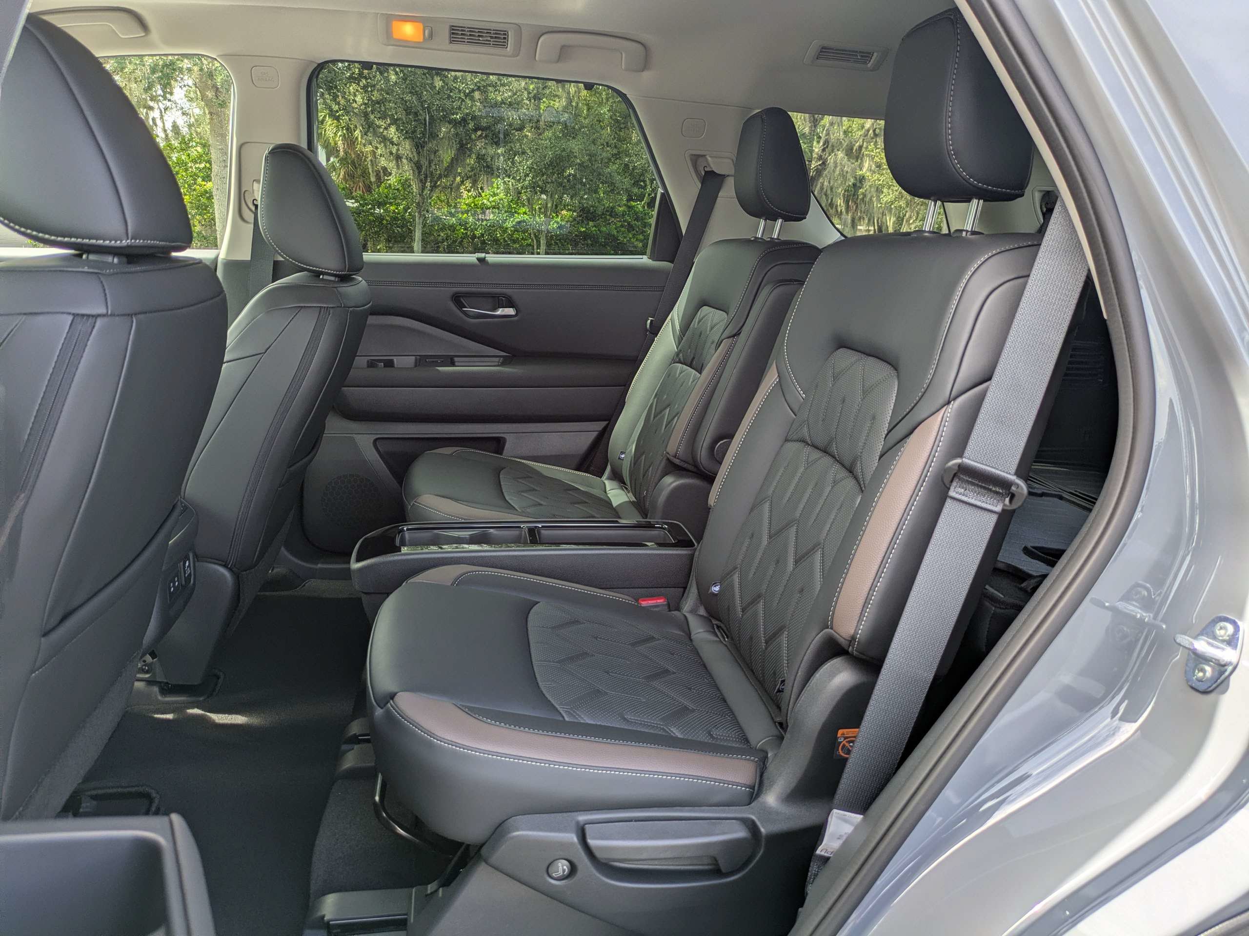 New 2026 Nissan Pathfinder Platinum FWD image 15