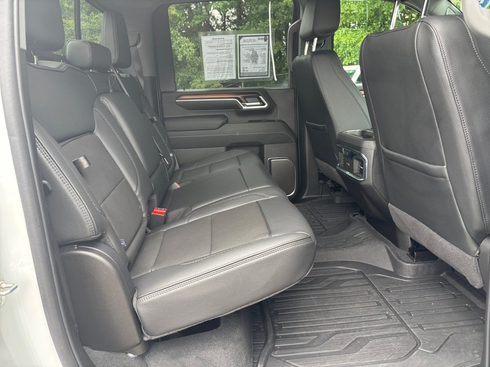 Certified 2025 GMC Sierra 3500 Denali w/ Denali Reserve Package AWD/4WD image 29