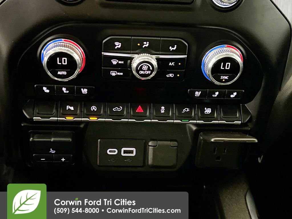 Used 2020 GMC Sierra 1500 Denali w/ Denali Ultimate Package AWD/4WD image 9