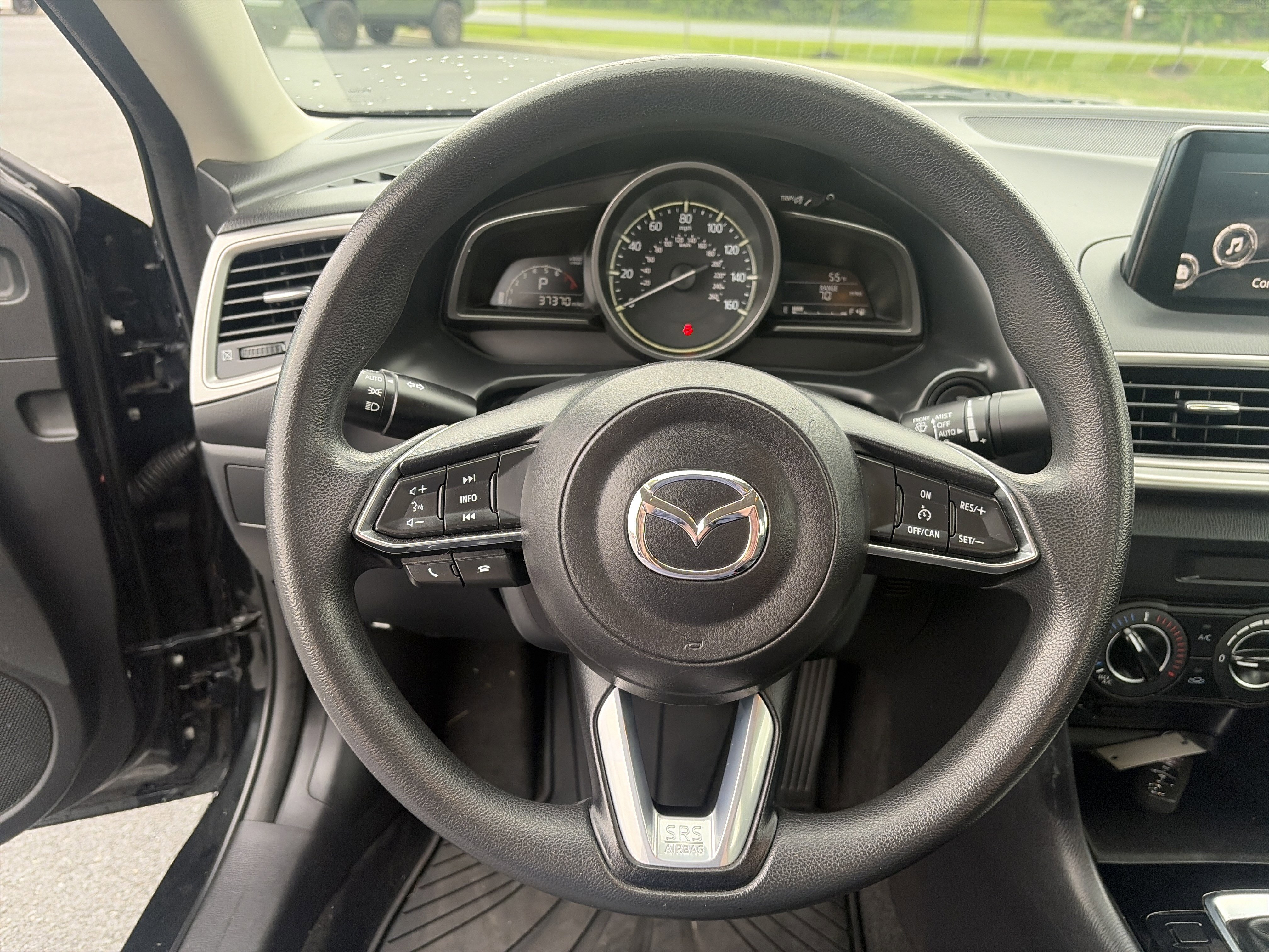 Used 2018 MAZDA MAZDA3 Sport w/ Preferred Equipment Package FWD image 28