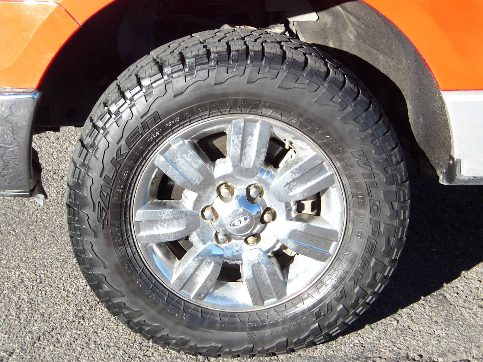 Used 2011 Ford F150 XLT w/ XLT Chrome Pkg image 13