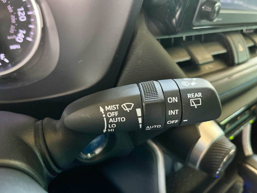 Used 2022 Toyota RAV4 SE w/ Convenience Package AWD/4WD image 57