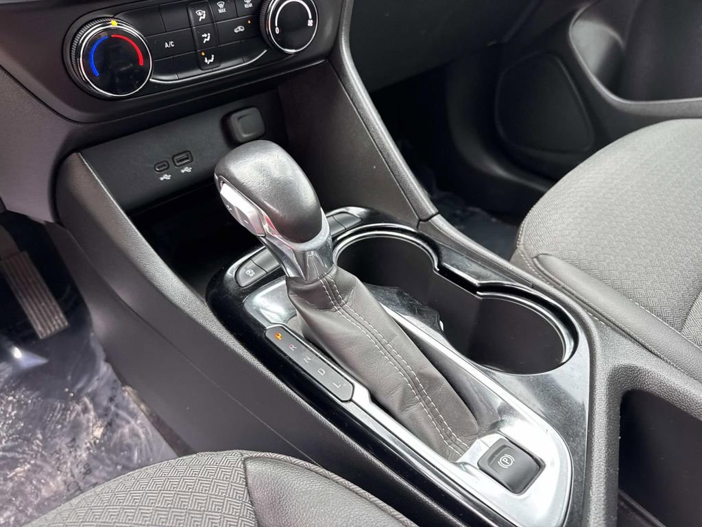 Used 2024 Buick Encore GX Preferred FWD image 26