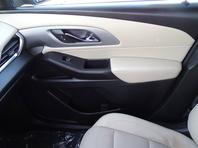 Certified 2022 Chevrolet Traverse LS w/ LPO, Cargo Package image 9