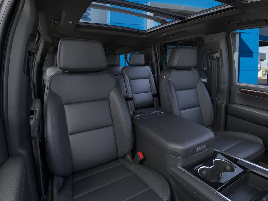 New 2026 Chevrolet Suburban Z71 w/ Comfort Package AWD/4WD image 16