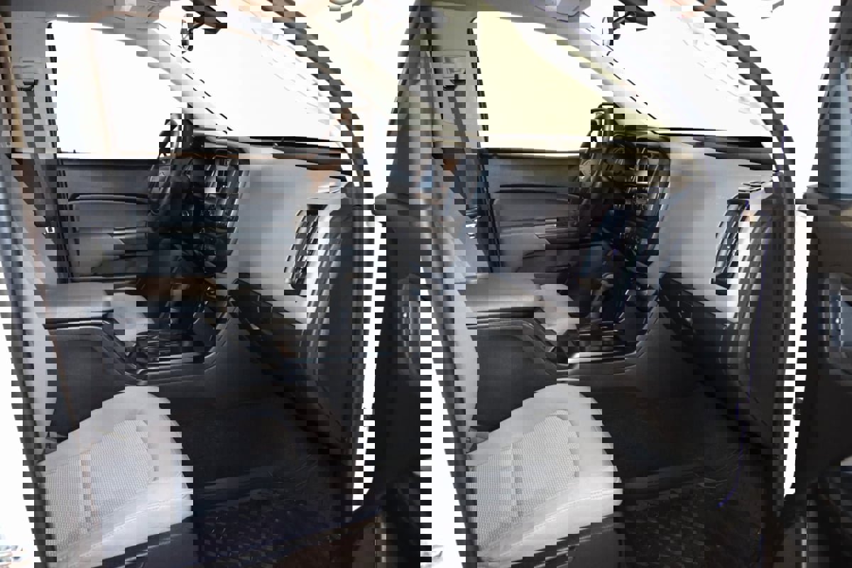 Used 2015 Chevrolet Colorado W/T w/ WT Convenience Package image 44