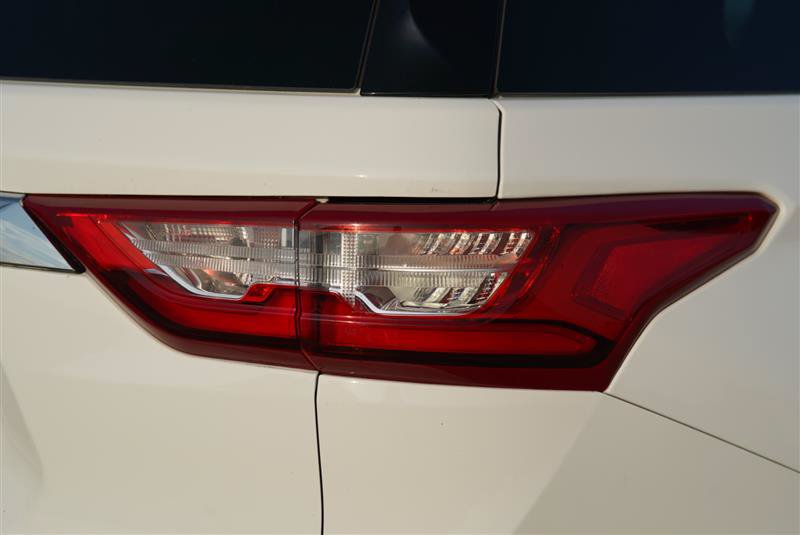 Used 2020 Chevrolet Traverse RS AWD/4WD image 39
