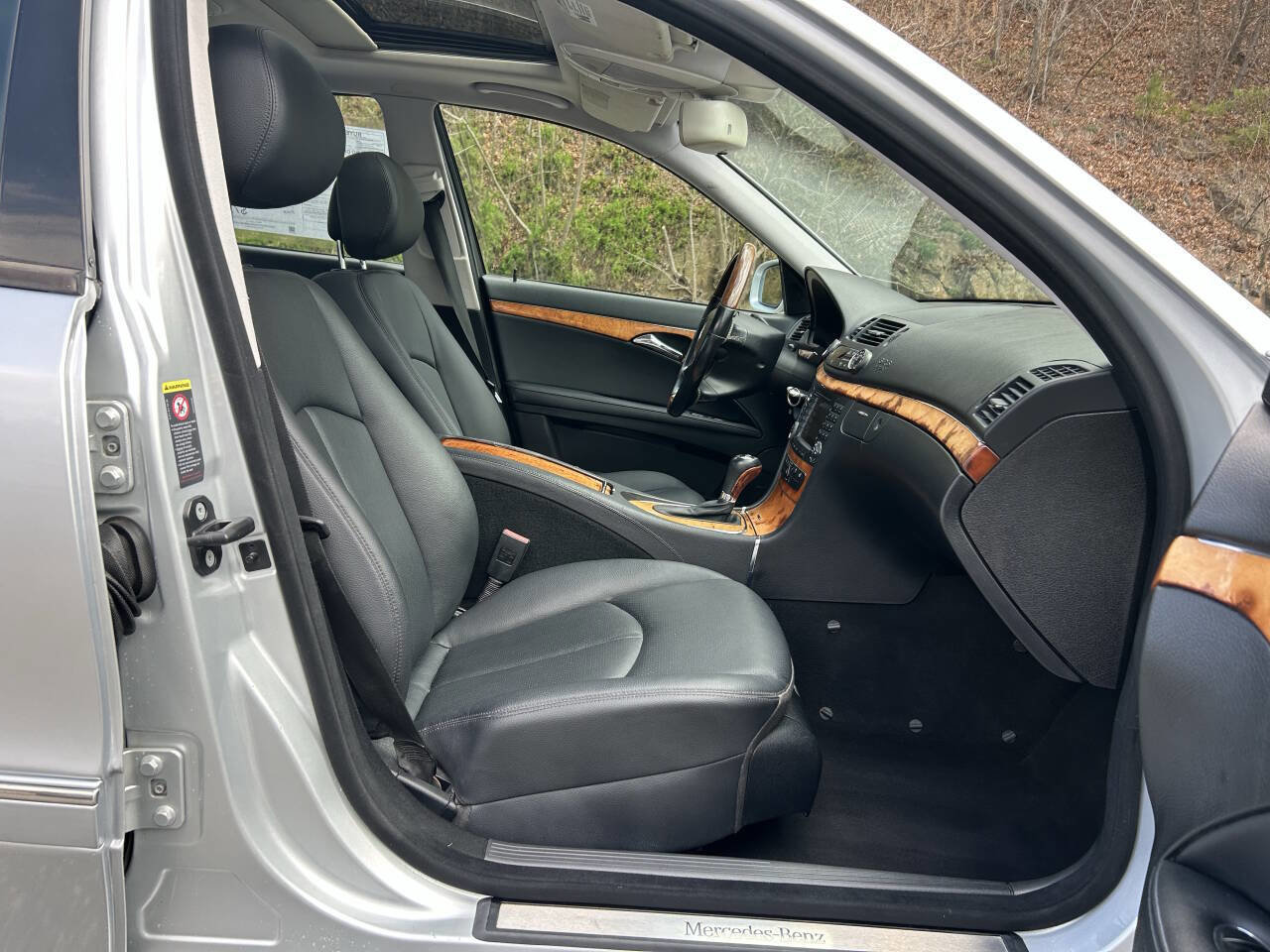 Used 2008 Mercedes-Benz E 320 BlueTEC Sedan image 20