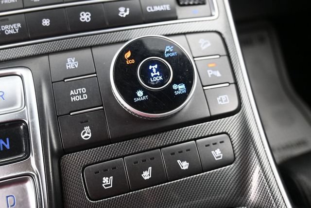 Used 2023 Hyundai Santa Fe Limited AWD/4WD image 26