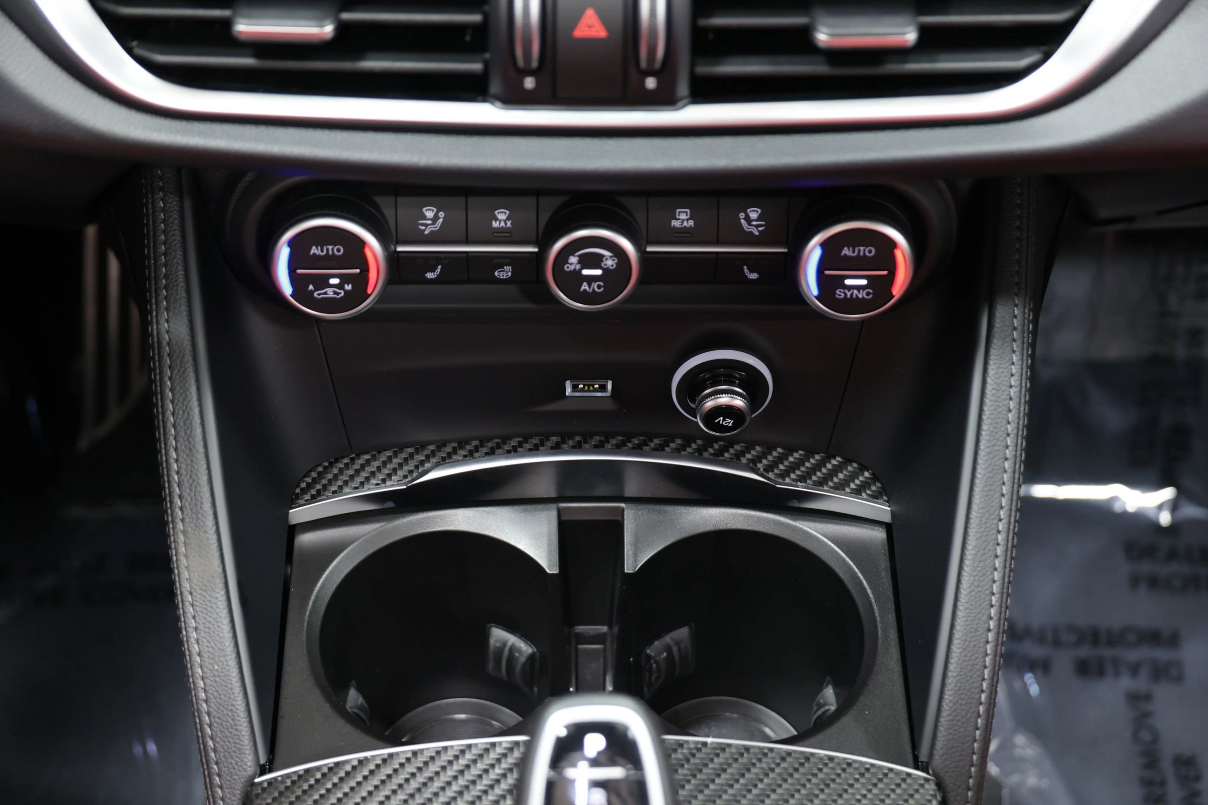 Used 2024 Alfa Romeo Stelvio Quadrifoglio image 38