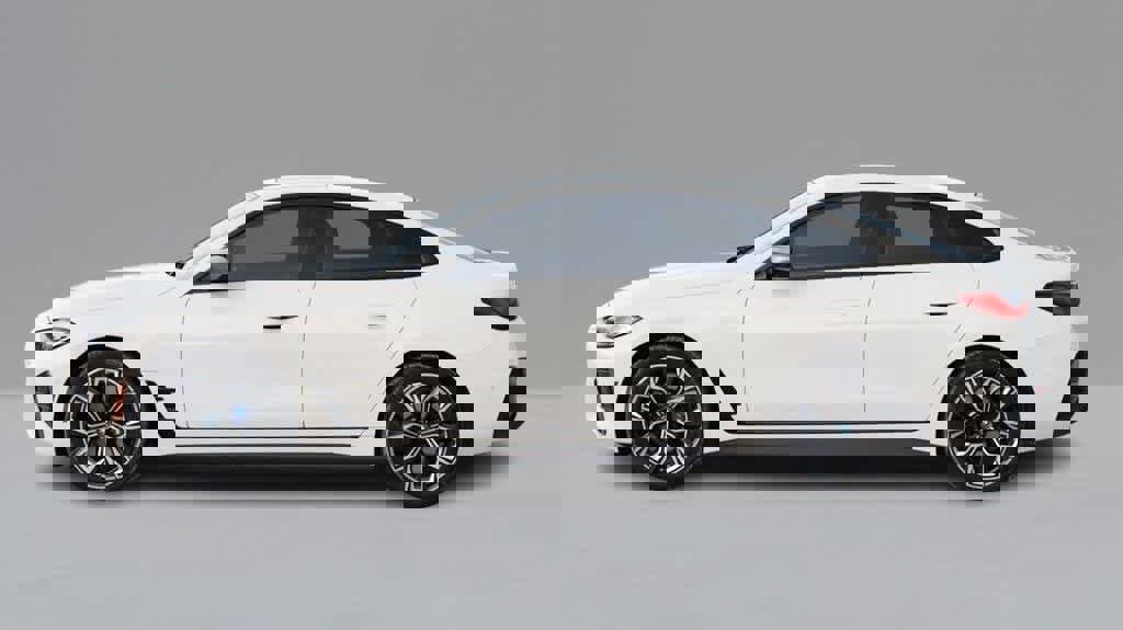 Used 2022 BMW i4 M50 image 8