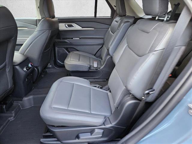 New 2026 Ford Explorer Active w/ Active Comfort Package AWD/4WD image 12