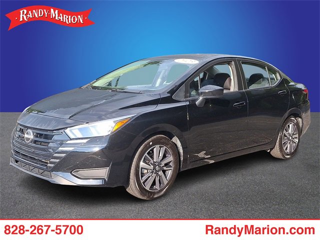 Used 2023 Nissan Versa SV