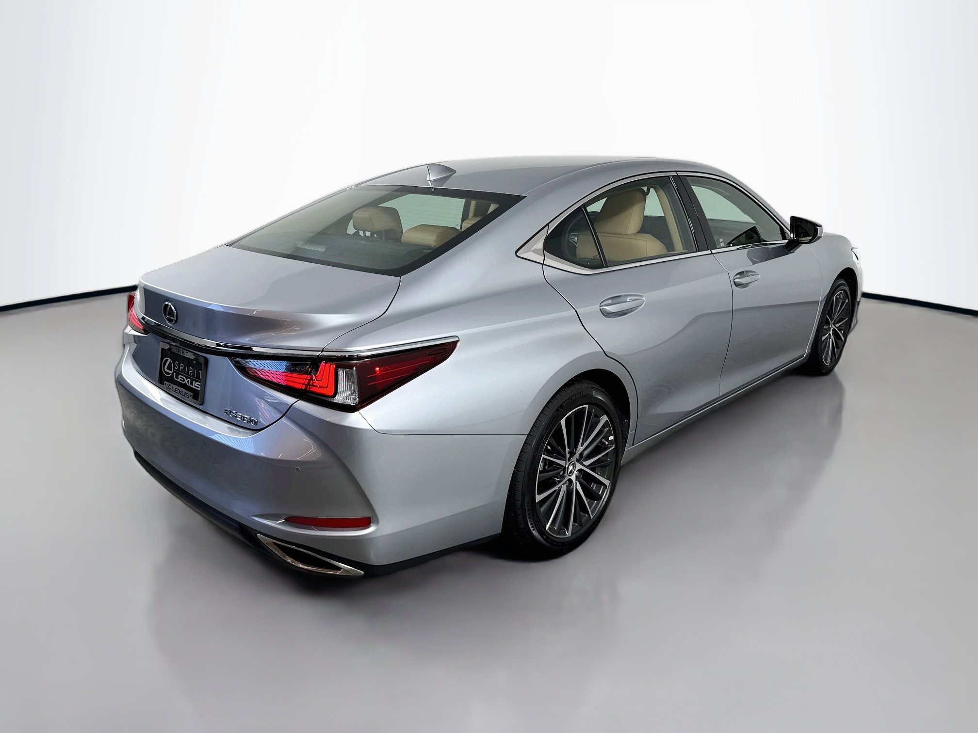 Certified 2025 Lexus ES 350 w/ Premium Package FWD image 7