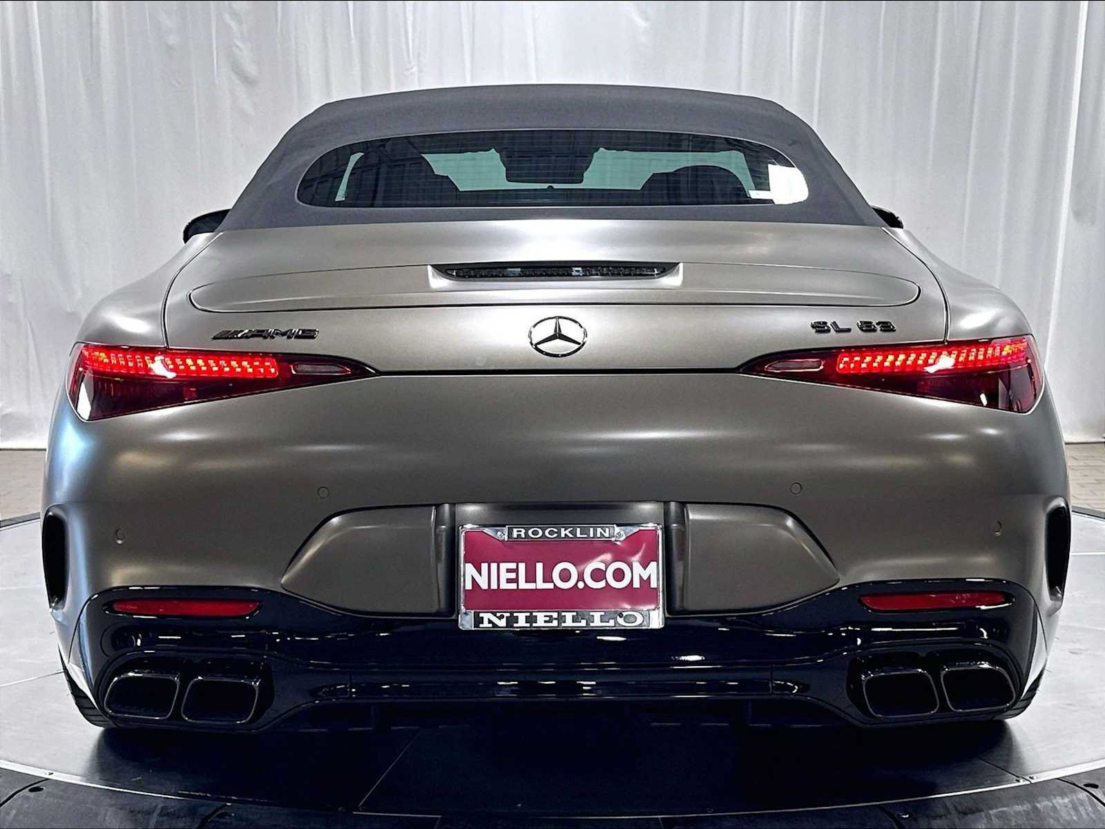 Used 2023 Mercedes-Benz SL 63 AMG 4MATIC image 8