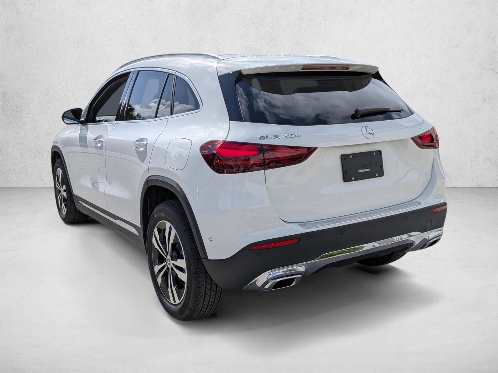 New 2026 Mercedes-Benz GLA 250 image 8
