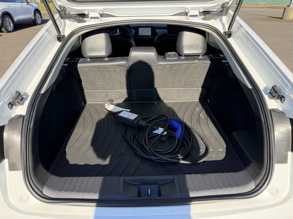 Used 2024 Toyota Prius Prime image 11