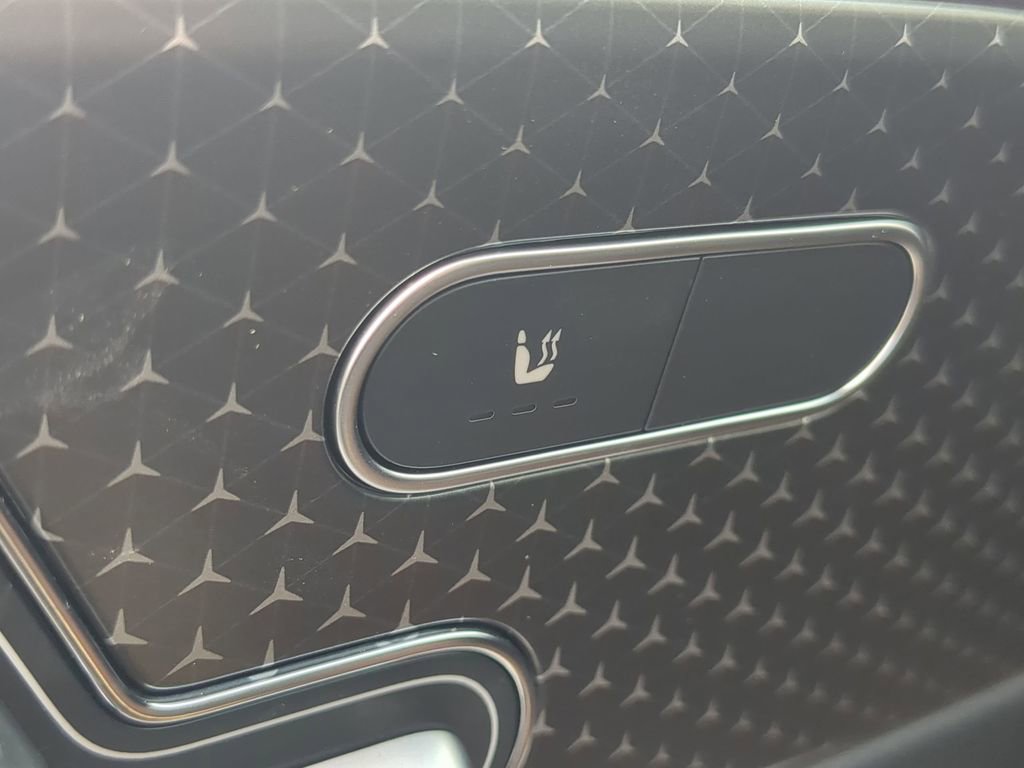 New 2025 Mercedes-Benz GLB 250 GLB 250 image 12