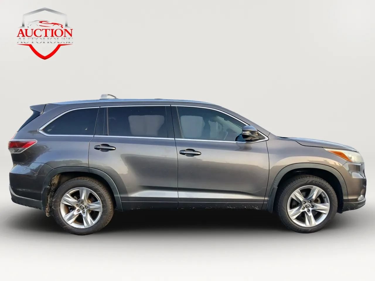 Used 2016 Toyota Highlander Limited Platinum AWD/4WD image 4