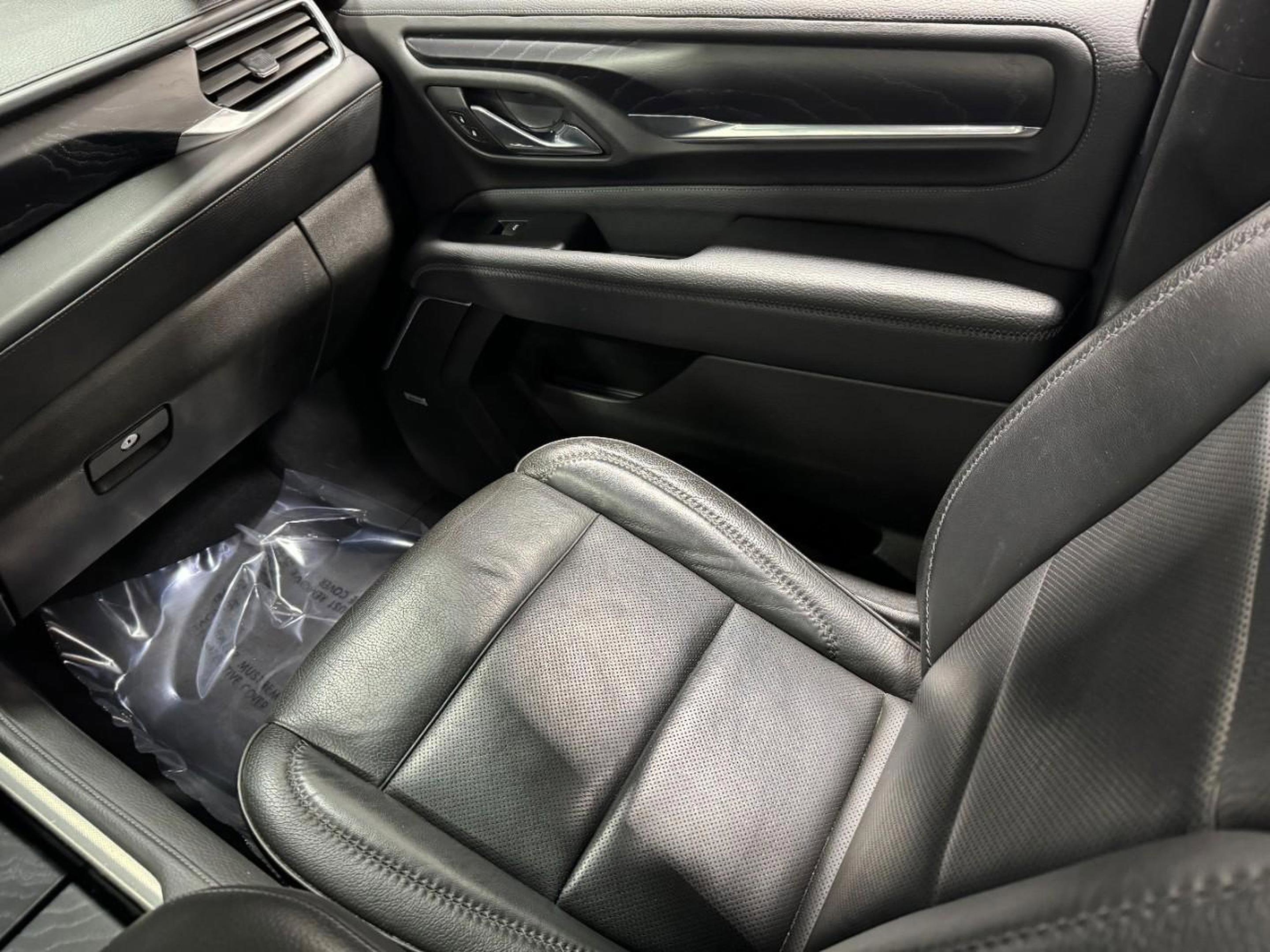 Used 2021 GMC Yukon Denali image 20