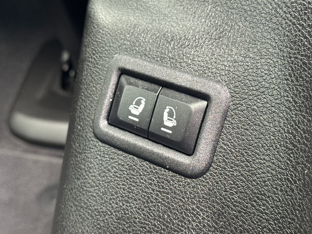 Used 2023 Jeep Wagoneer Series II w/ Convenience Group I AWD/4WD image 51