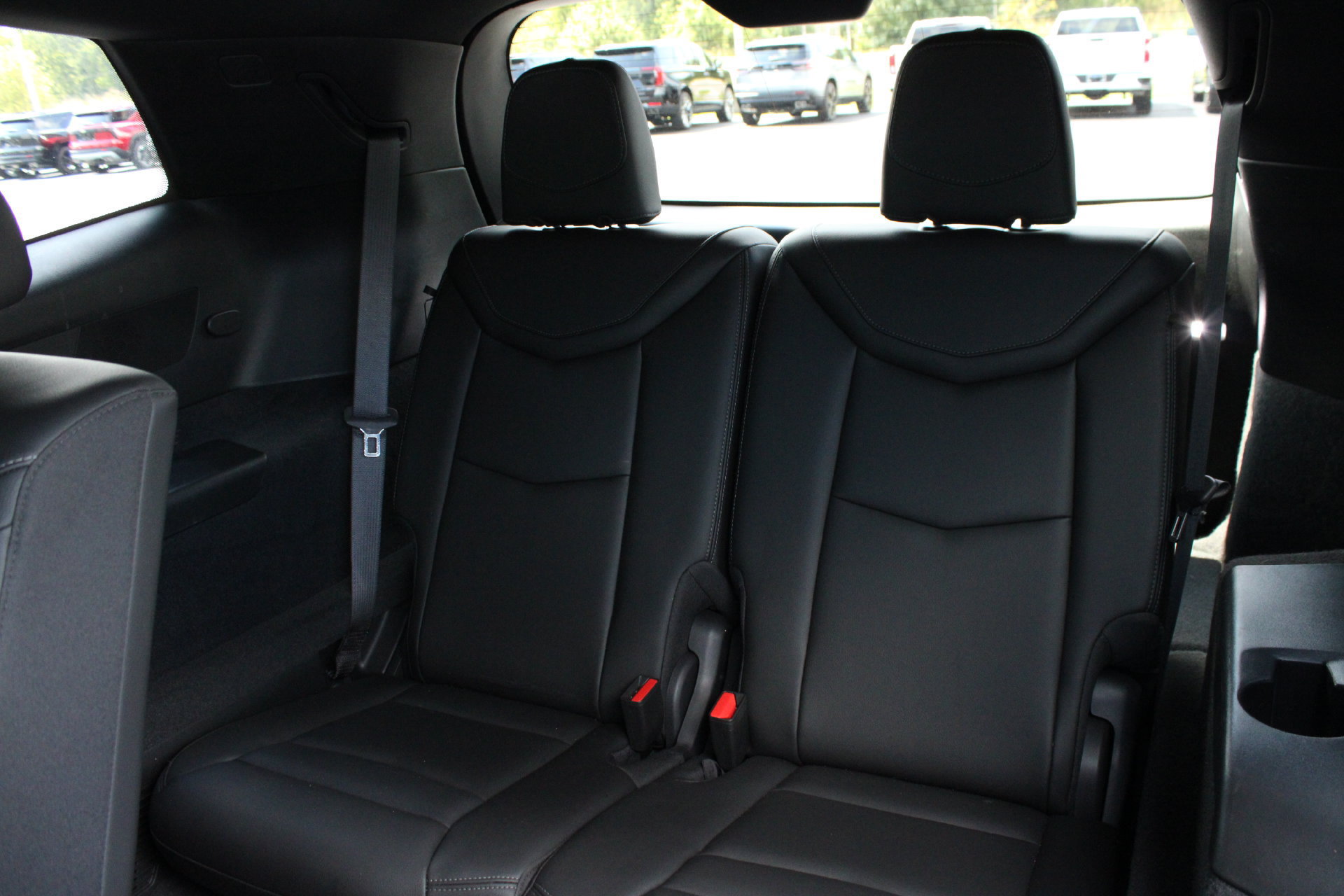 Used 2024 Cadillac XT6 Luxury AWD/4WD image 19