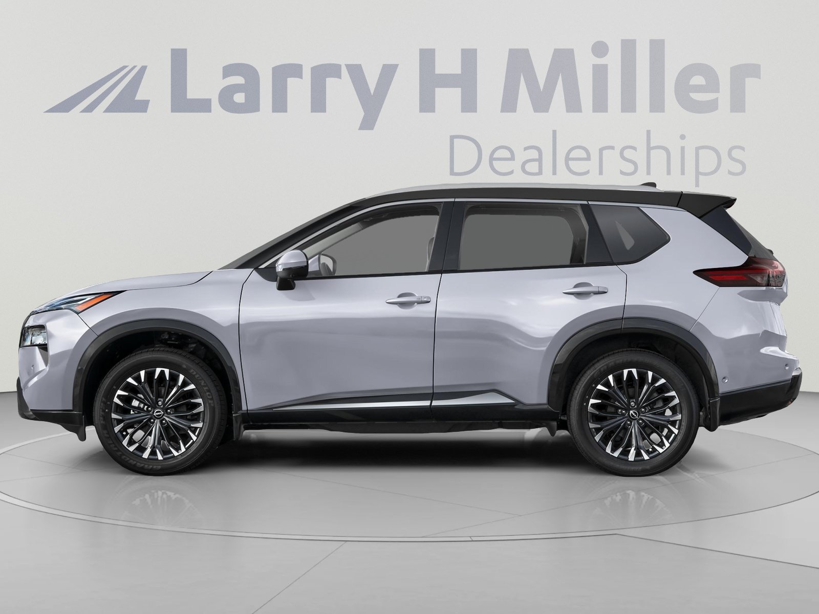 New 2026 Nissan Rogue Platinum w/ Tech Package AWD/4WD image 3