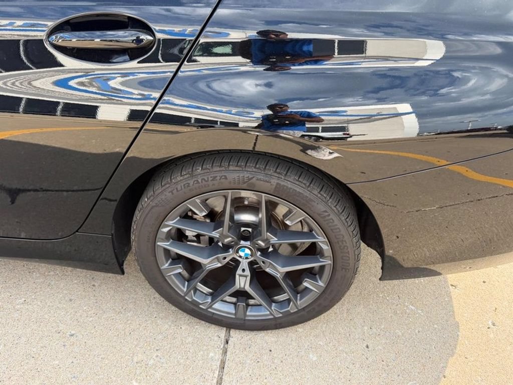 Used 2026 BMW 330i xDrive Sedan AWD/4WD image 6