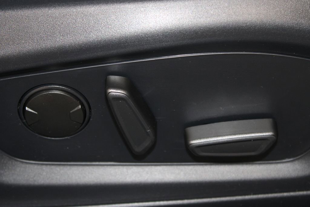 New 2026 Ford Explorer Active image 27