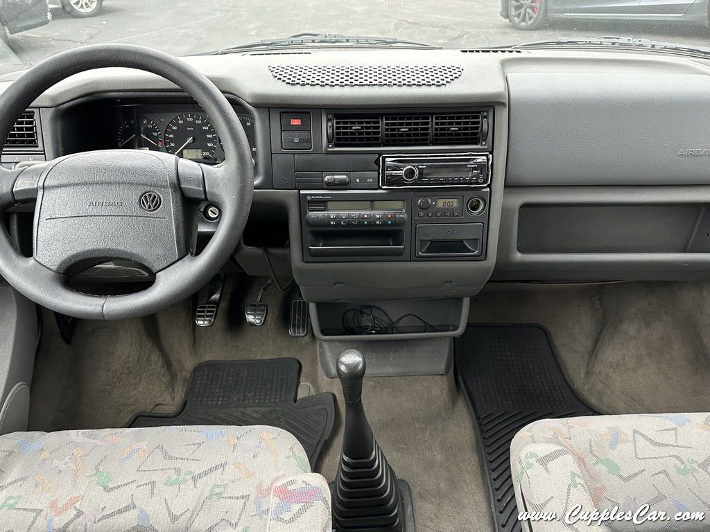 Used 1997 Volkswagen Eurovan Camper image 40