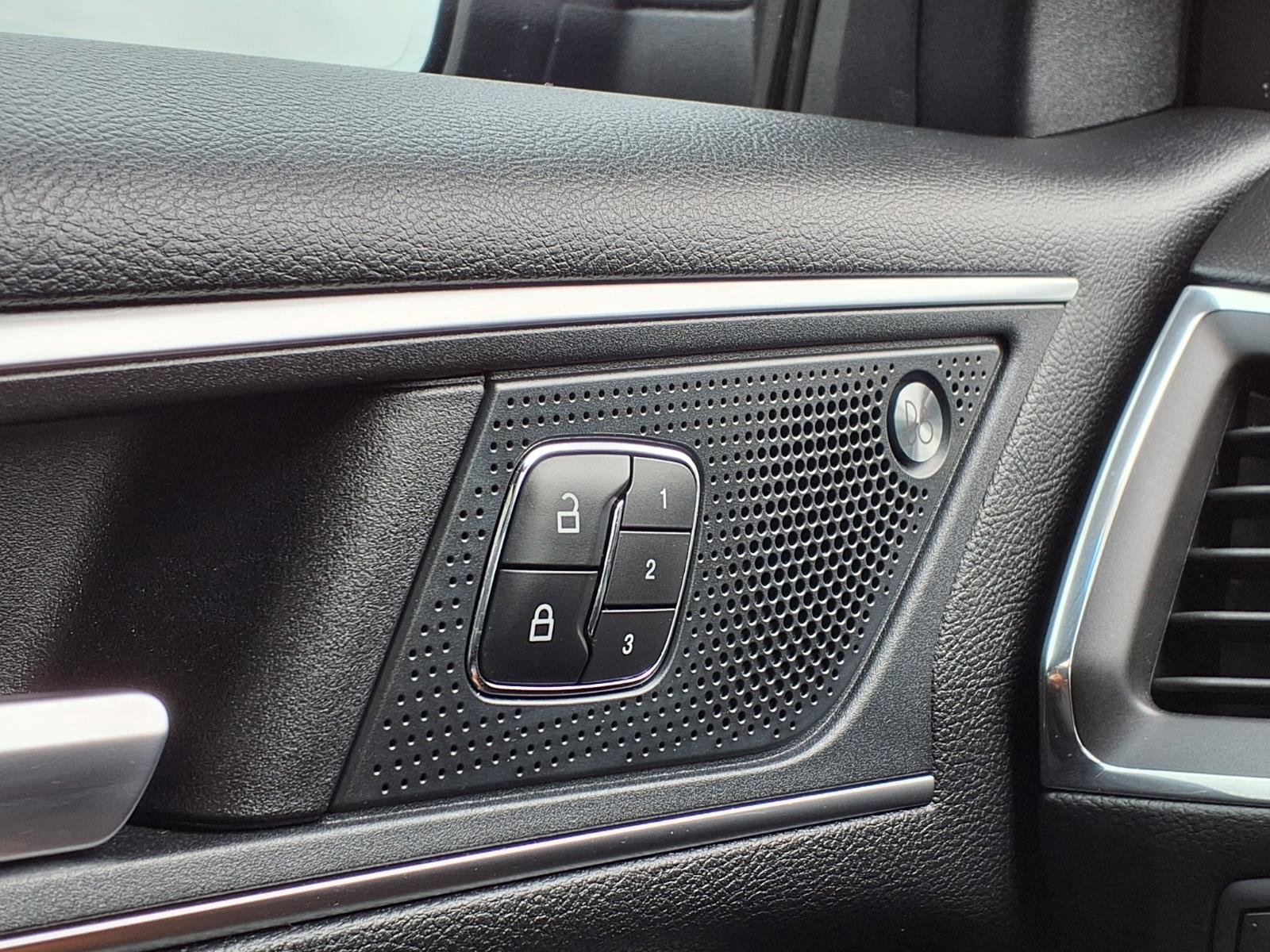 Used 2019 Ford Edge ST w/ Equipment Group 401A image 34