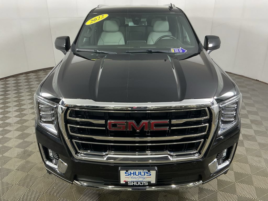 Used 2022 GMC Yukon SLT w/ SLT Luxury Package AWD/4WD image 3