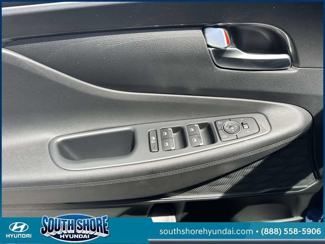 Certified 2023 Hyundai Santa Fe SE w/ Cargo Package AWD/4WD image 17