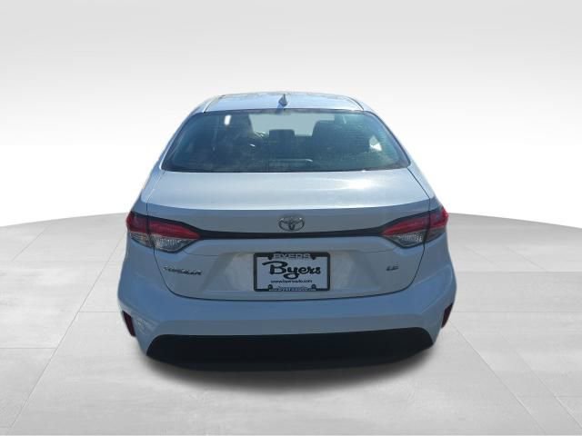 Used 2024 Toyota Corolla LE image 4