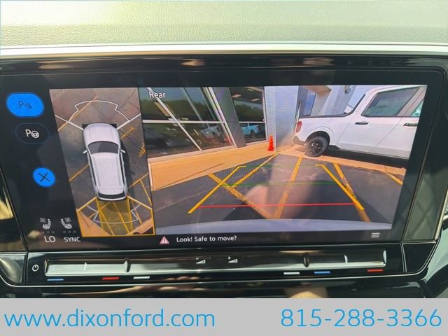 Used 2024 Volkswagen Atlas Cross Sport SEL Premium R-Line AWD/4WD image 12