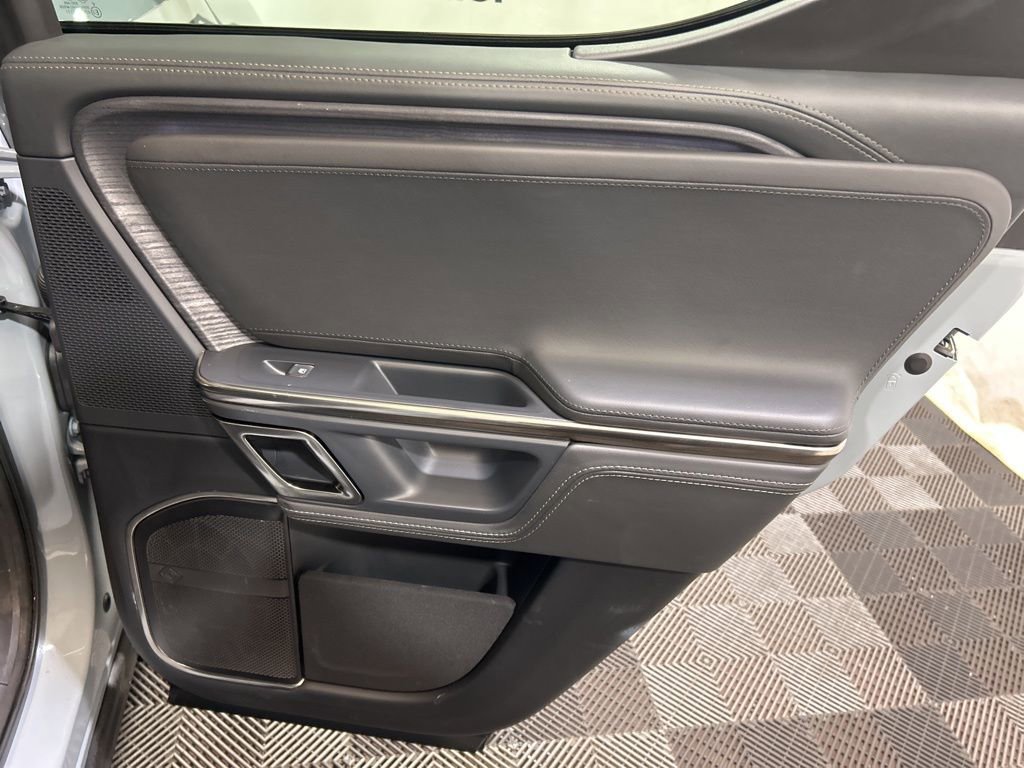 Used 2023 Rivian R1T Adventure image 14