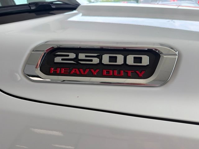 Used 2021 RAM 2500 Tradesman w/ Chrome Appearance Group AWD/4WD image 10