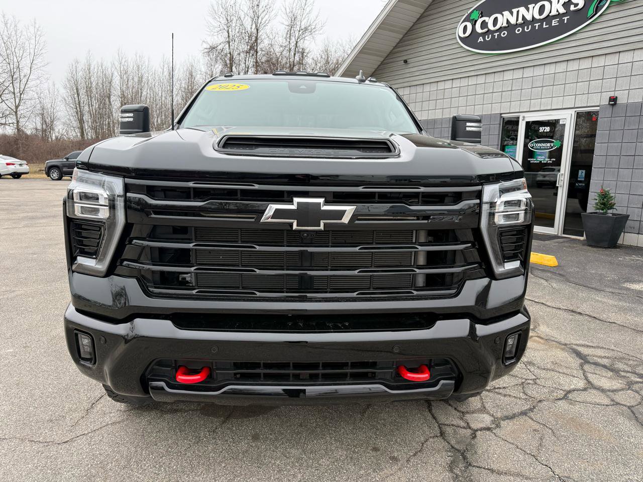 Used 2025 Chevrolet Silverado 2500 LT w/ Trail Boss Package image 9